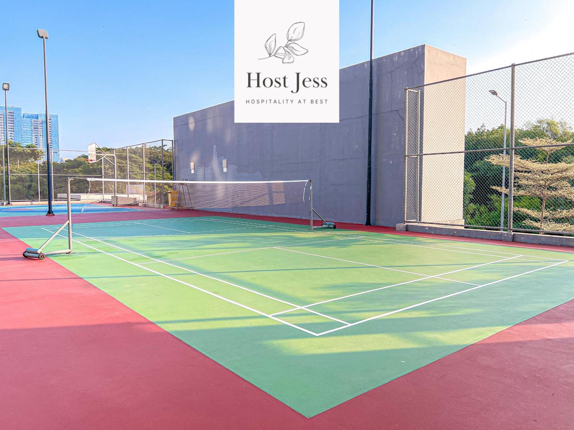 Gold Coast Pik Apartments By Host Jess Jakarta Exterior foto